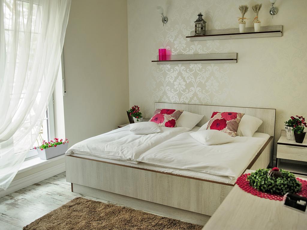 An-Son Apartamenty Zielona Góra Oda fotoğraf