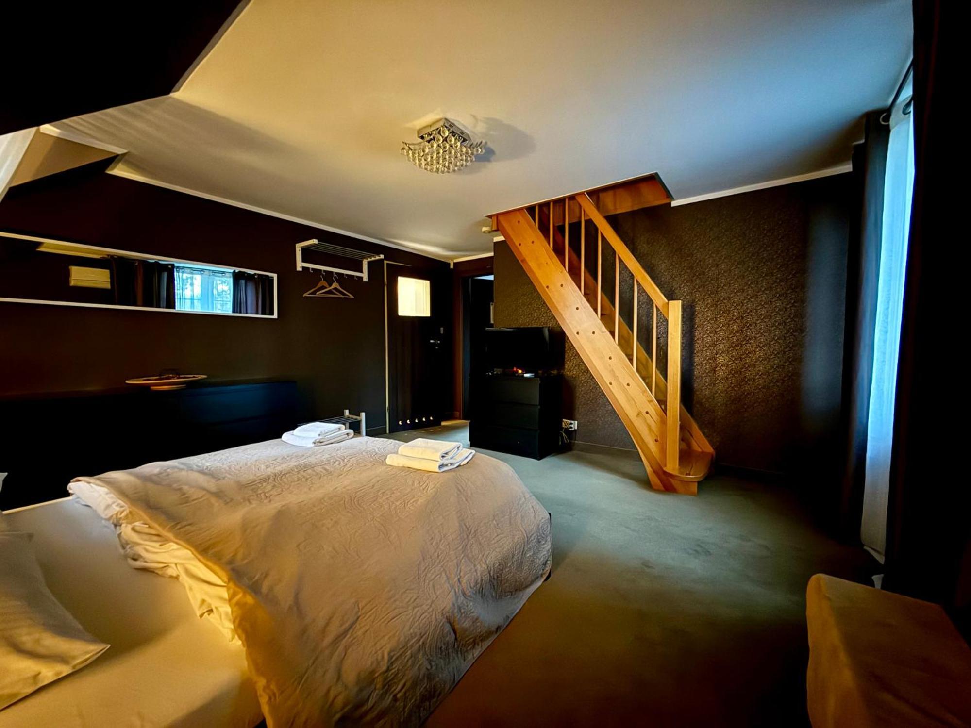 An-Son Apartamenty Zielona Góra Oda fotoğraf
